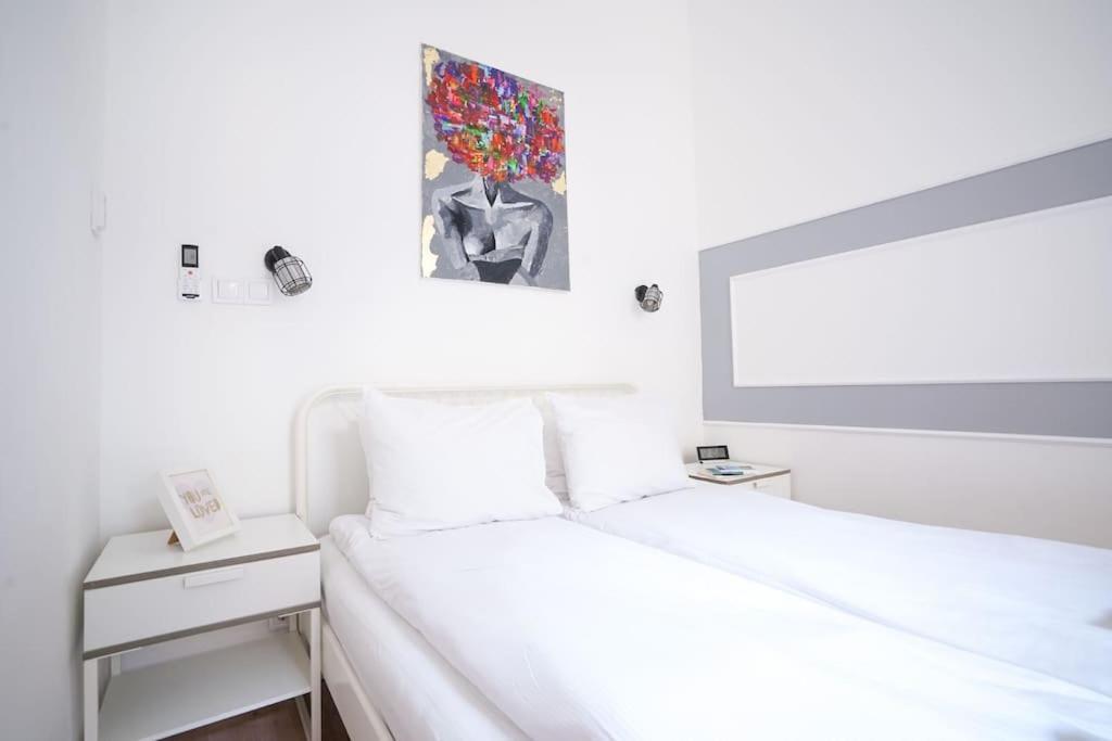 Venus Apartments - Klauzal Ter I Budapest Esterno foto