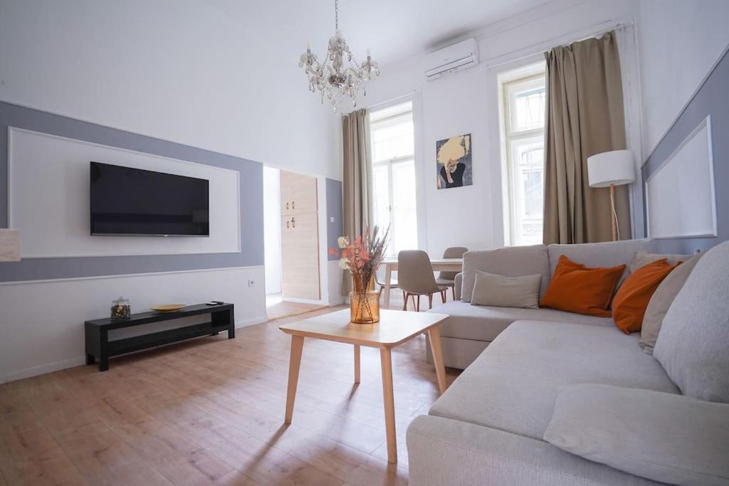 Venus Apartments - Klauzal Ter I Budapest Esterno foto